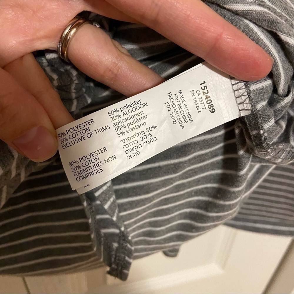 Dex Tie Front Bell Sleeve Grey And White Striped Crop Top Medium - Picture 7 of 15